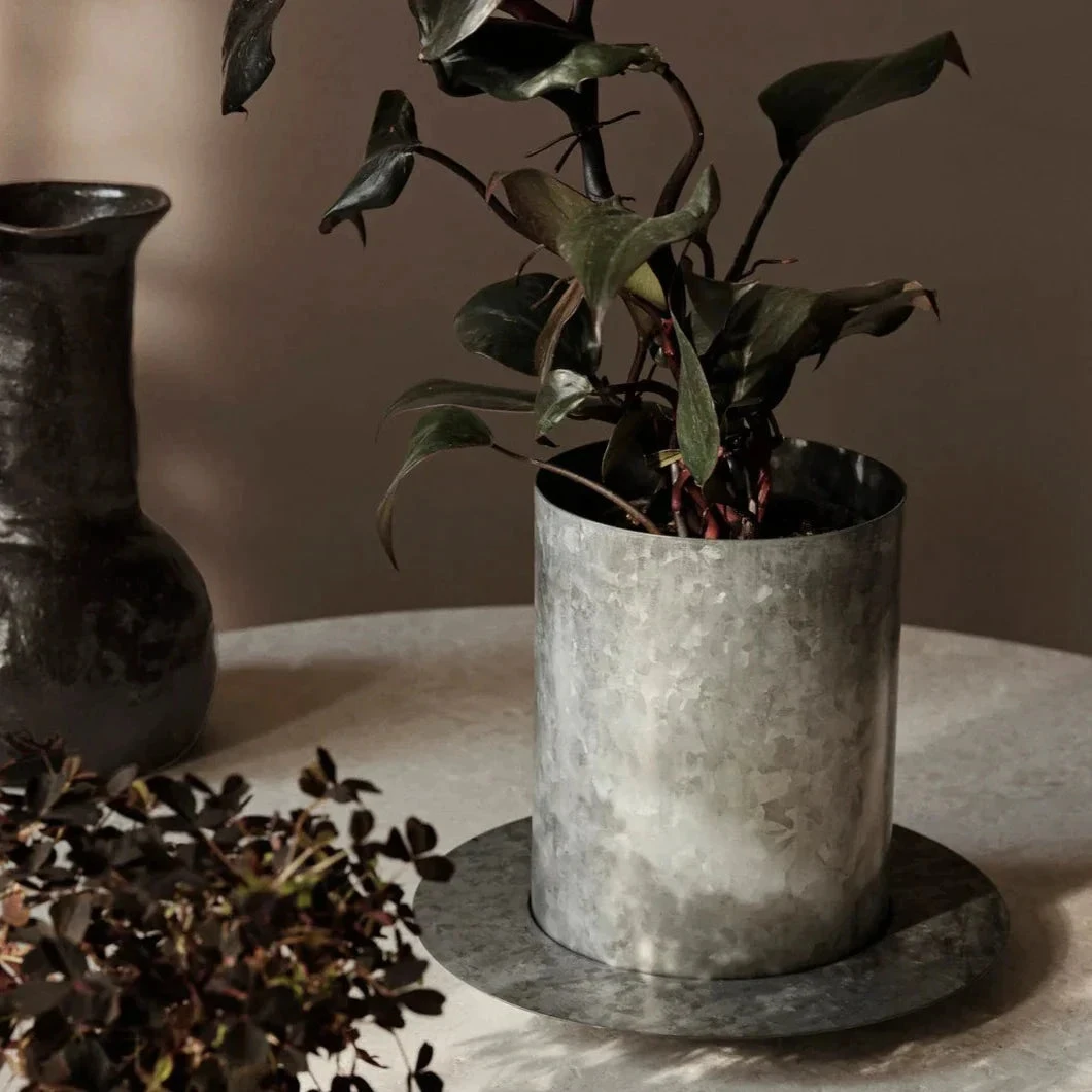 Ferm LIVING | Auran Pot - Galvanized - Large 4 Ferm LIVING | Auran Pot - Galvanized - Large - Image 2