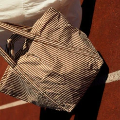 Baggu | Travel Cloud Bag - Brown Stripe -Earl of East Store Earl of East Baggu Large Tote 1