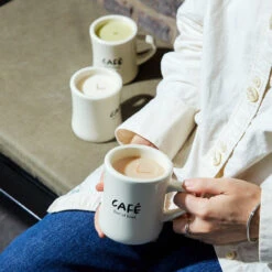 Earl Of East | Soy Wax Candle - Milk Bun - 300ml [11oz] -Earl of East Store Earl of East Cafe tote 5